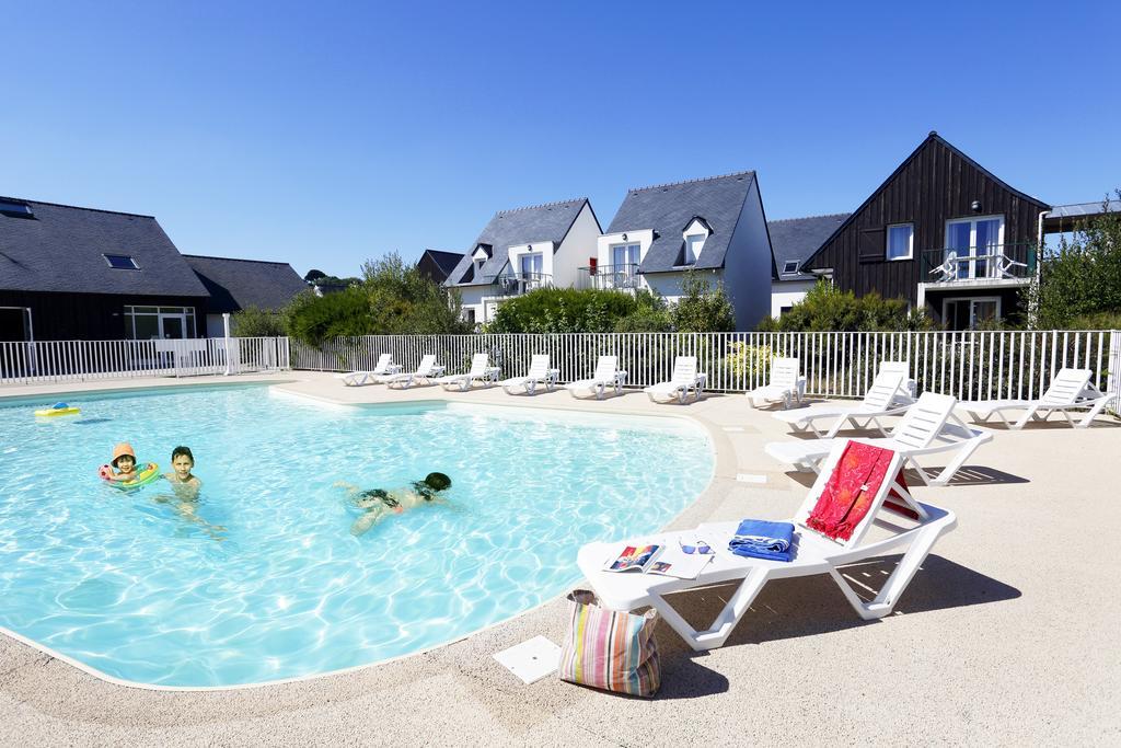 Residence Nemea Les Roches แซ็ง-โปล-เดอ-ลีอง ภายนอก รูปภาพ